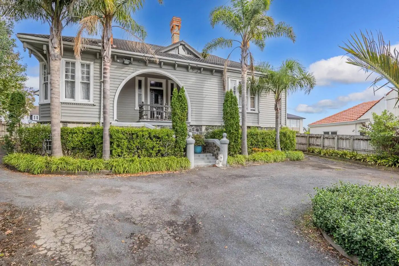 Woodside Lodge - the house at 2 Woodside Road, Mt Eden, Auckland